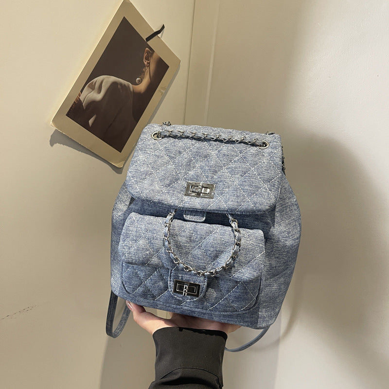 Sac à dos en denim avec chaîne, fermeture twist,